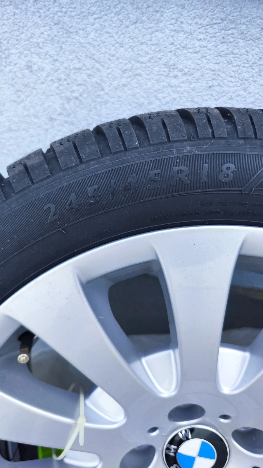 Гуми с джанти Dunlop 245/45R18, снимка 2 - Гуми и джанти - 53838673