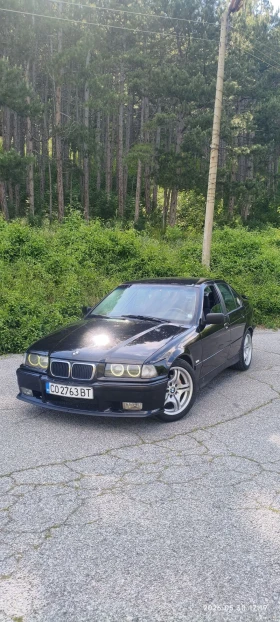 BMW 320, снимка 1
