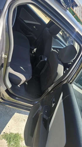 Opel Astra 1.2 business edition , снимка 11