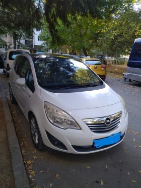 Opel Meriva 1.3cdi, снимка 2 - Автомобили и джипове - 42841070