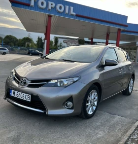     Toyota Auris 1.4D-4d, 155000