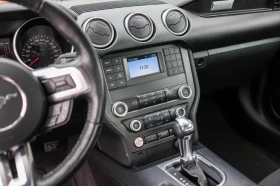 Ford Mustang EcoBoost* RWD* АвтоКредит* (ЦЕНА ДО БГ), снимка 13