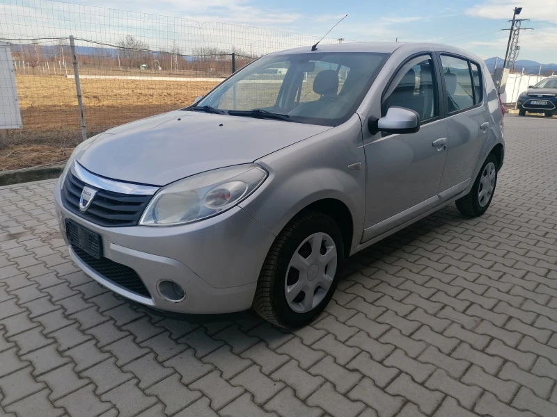 Dacia Sandero 1.4 lpg, снимка 3 - Автомобили и джипове - 44148308