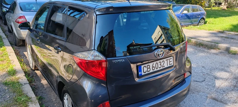 Toyota Verso S, снимка 3 - Автомобили и джипове - 47643021