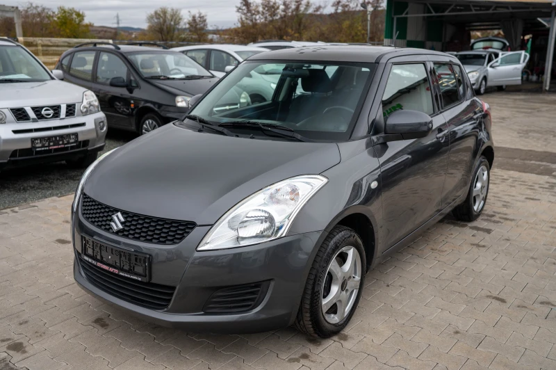 Suzuki Swift 1.3* 4x4* 2013г., снимка 3 - Автомобили и джипове - 47977895