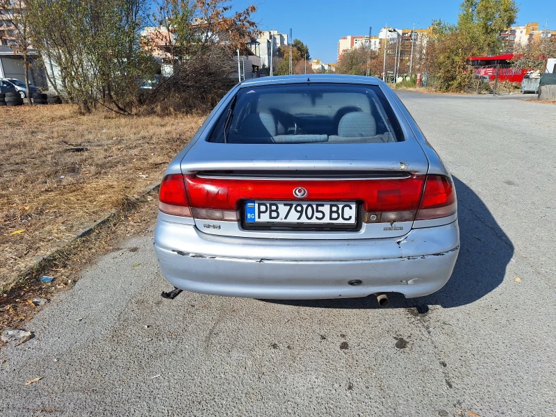 Mazda 626 1.6 АГУ, снимка 2 - Автомобили и джипове - 47996783