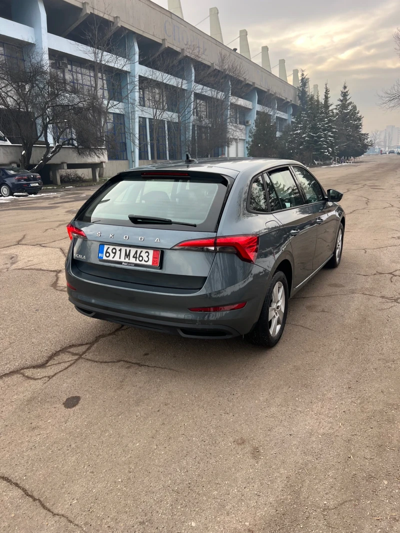 Skoda Scala, снимка 4 - Автомобили и джипове - 48261609