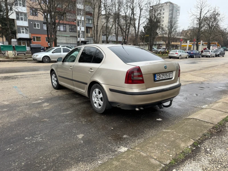 Skoda Octavia 2.0 Дизел, снимка 3 - Автомобили и джипове - 49326339