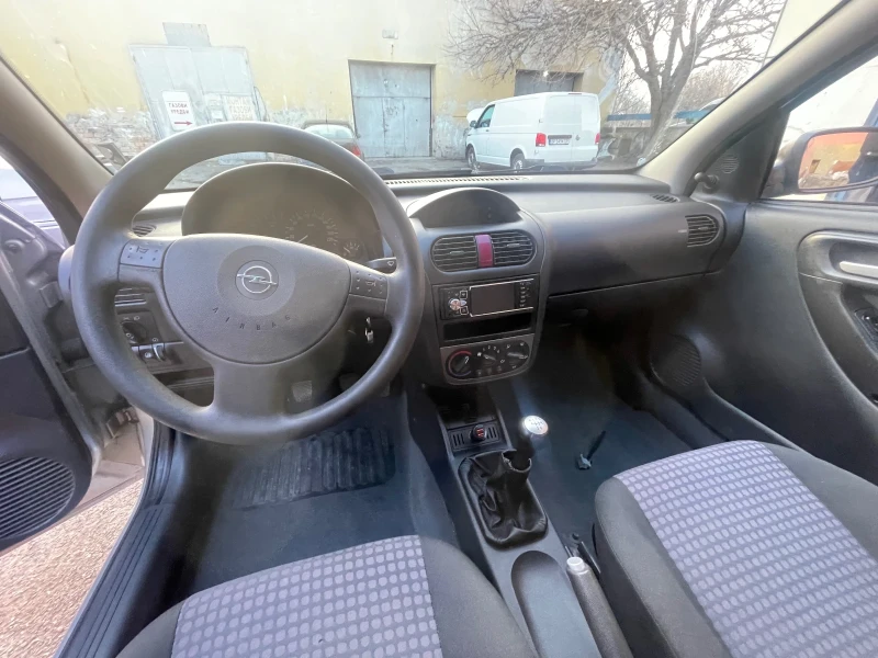 Opel Corsa, снимка 8 - Автомобили и джипове - 49473970