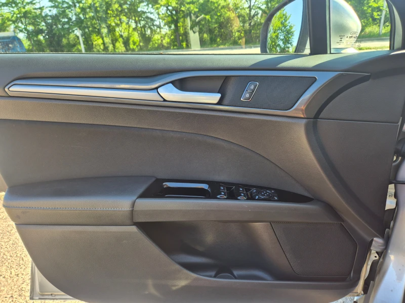 Ford Mondeo 2.0D, 150k. NAVI, LED, снимка 17 - Автомобили и джипове - 50216858