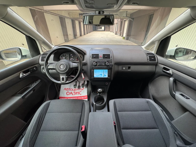 VW Touran 2.0TDi, снимка 7 - Автомобили и джипове - 50281565