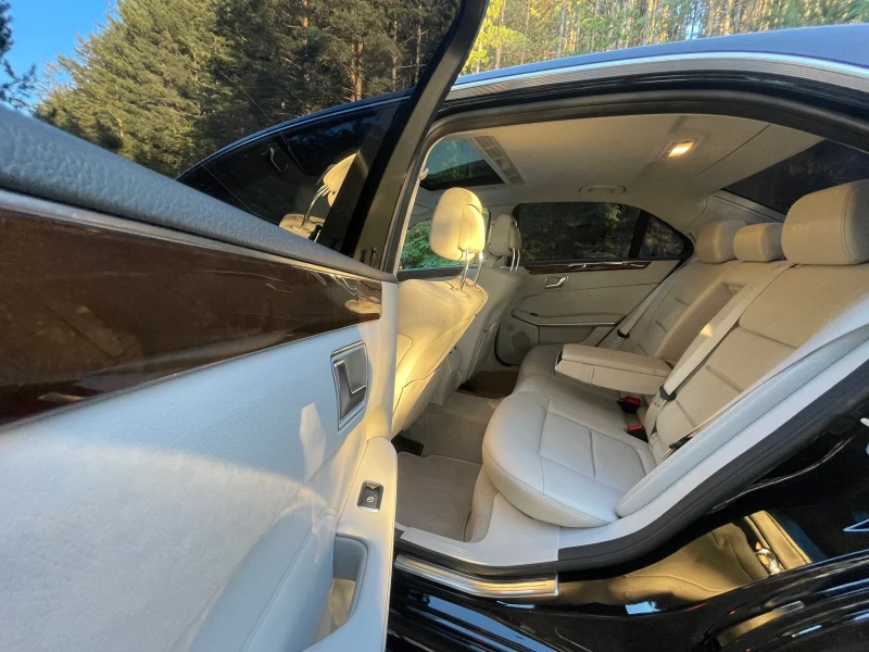 Mercedes-Benz E 350 Facelift, снимка 9 - Автомобили и джипове - 52298807