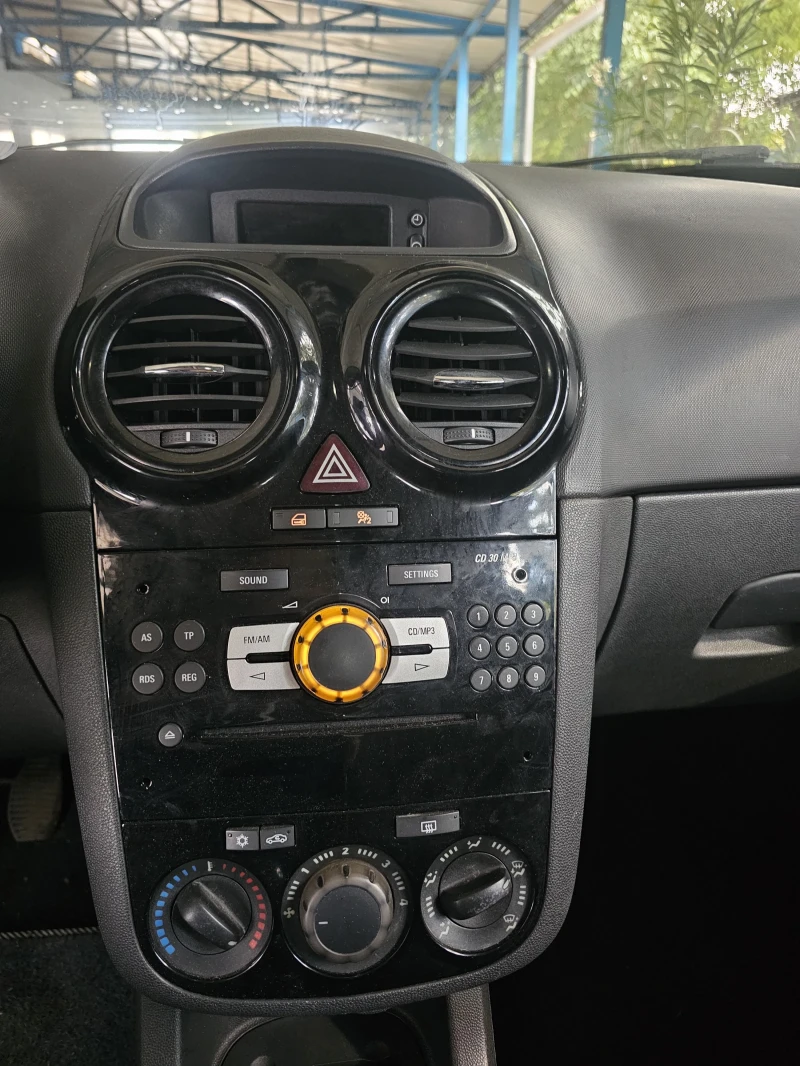 Opel Corsa, снимка 7 - Автомобили и джипове - 52730686