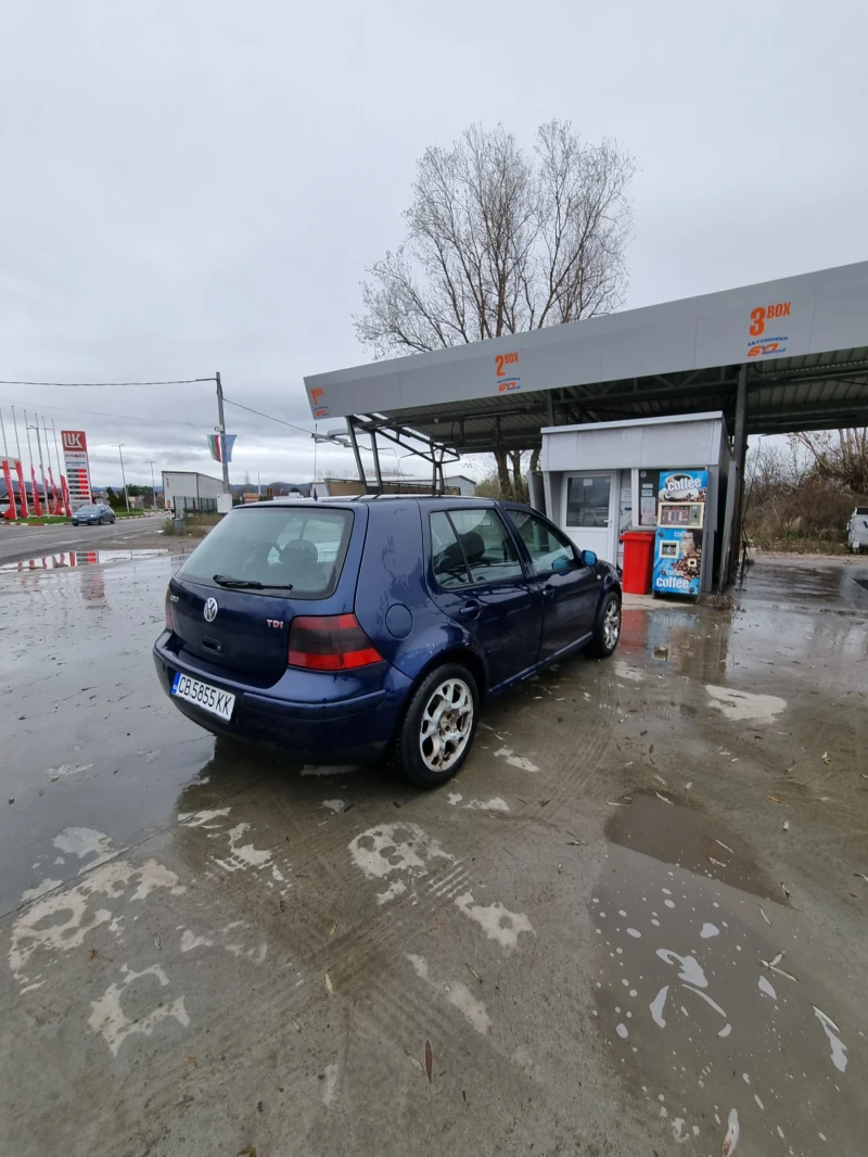 VW Golf, снимка 5 - Автомобили и джипове - 52673138