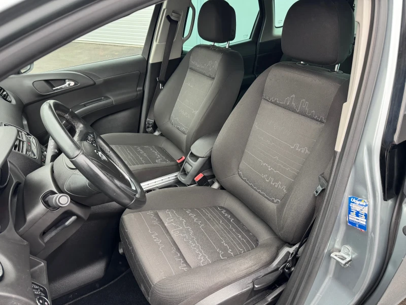 Opel Meriva 1.4Turbo 120k.c. * ГАЗ/БЕНЗИН * Реални км , снимка 11 - Автомобили и джипове - 52681391