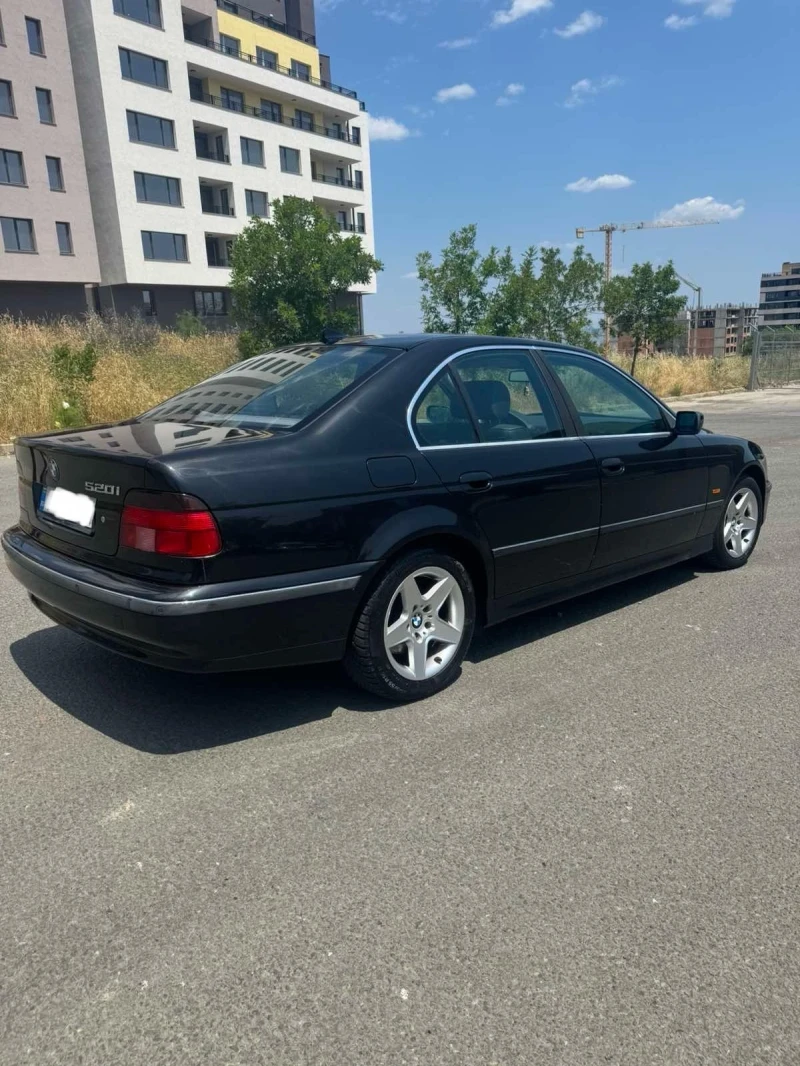 BMW 520 520, снимка 3 - Автомобили и джипове - 52697854