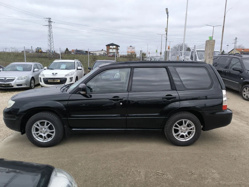 Subaru Forester 2.0i, снимка 6 - Автомобили и джипове - 52713828