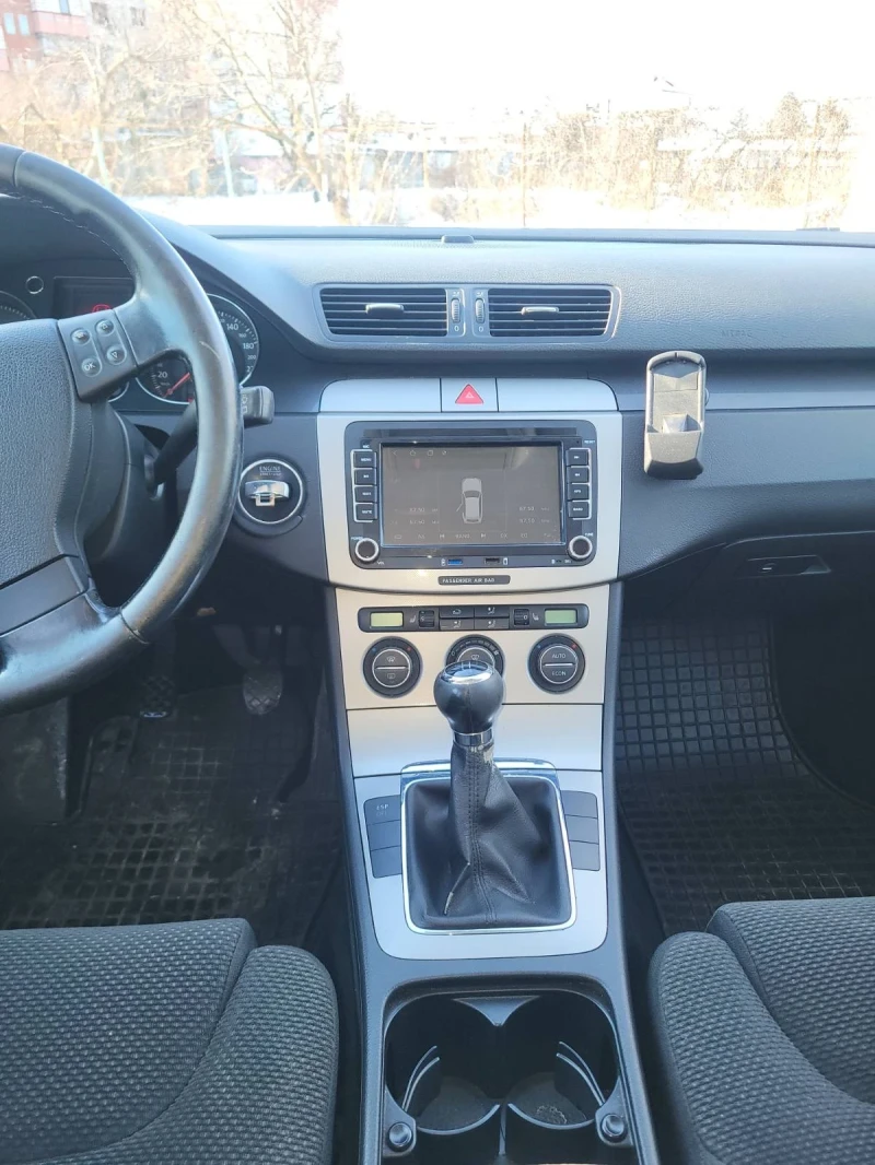 VW Passat 1.9 TDi, снимка 5 - Автомобили и джипове - 53112203