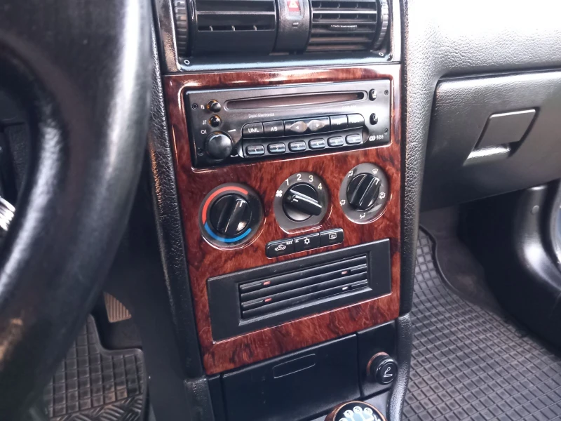 Opel Astra ISUZU, снимка 4 - Автомобили и джипове - 53152769