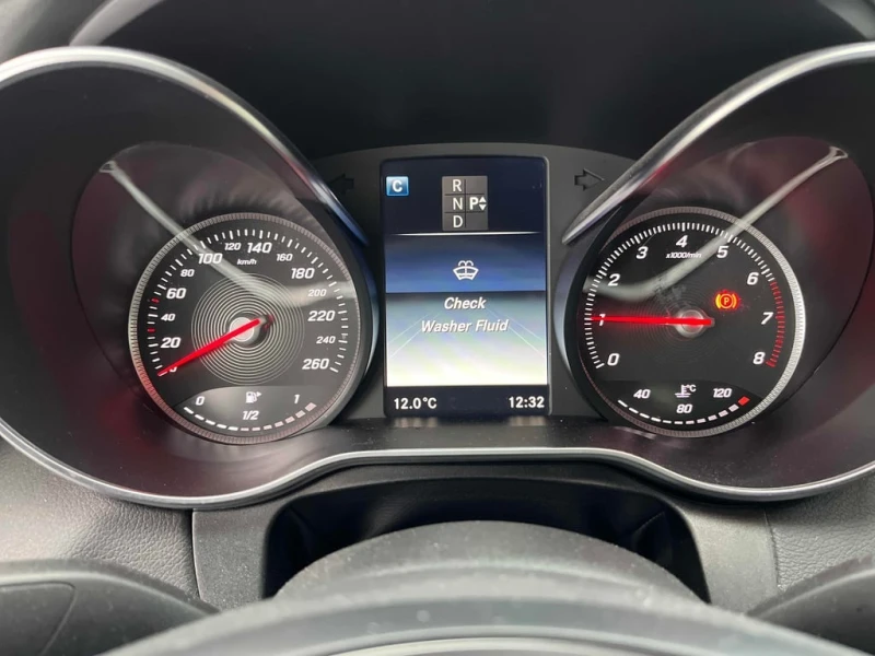 Mercedes-Benz C 300 * CARFAX * ЦЕНА ДО БГ, снимка 7 - Автомобили и джипове - 53306157