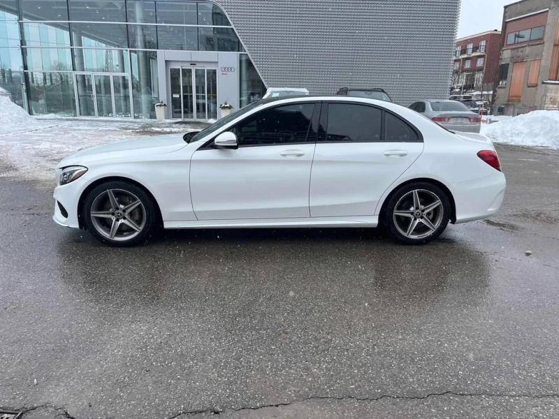 Mercedes-Benz C 300 * CARFAX * ЦЕНА ДО БГ, снимка 3 - Автомобили и джипове - 53306157