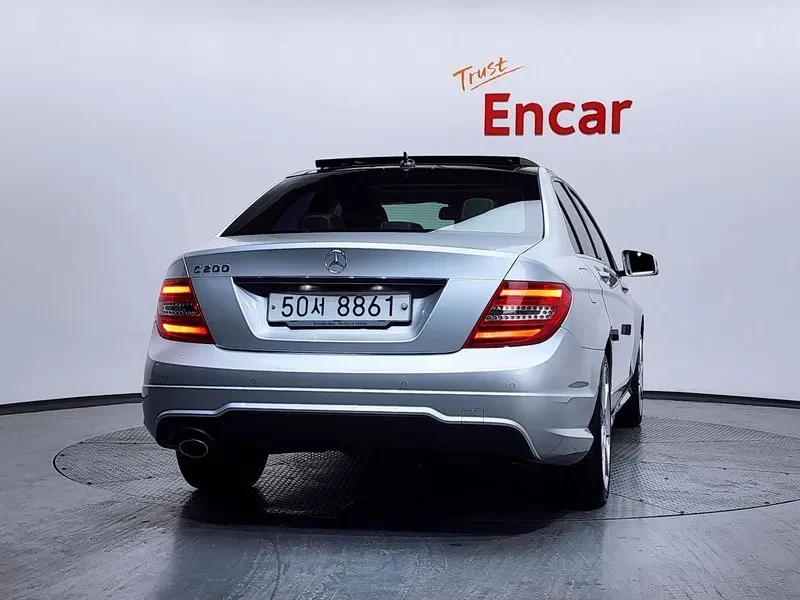 Mercedes-Benz C 200 Avantgarde Edition C, снимка 4 - Автомобили и джипове - 53822005