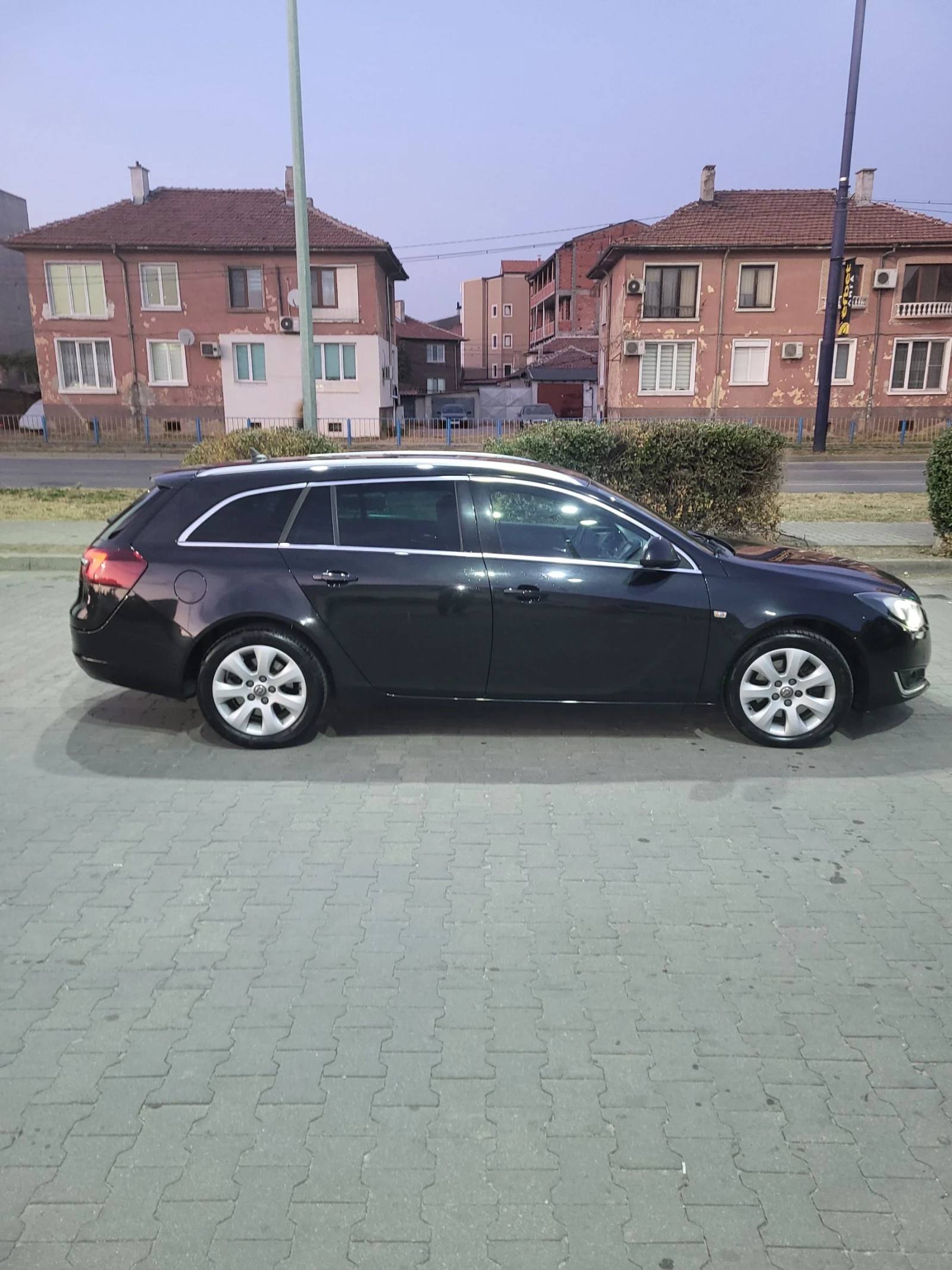 Opel Insignia 20CDTI - изображение 2