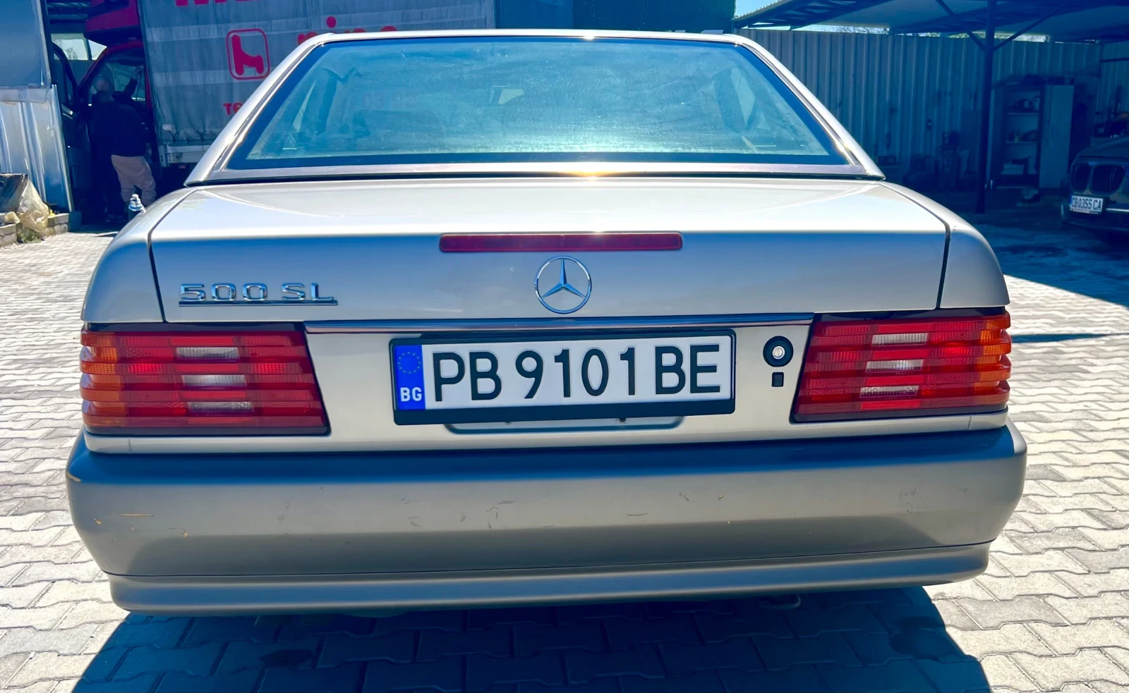 Mercedes-Benz SL 500  - изображение 4