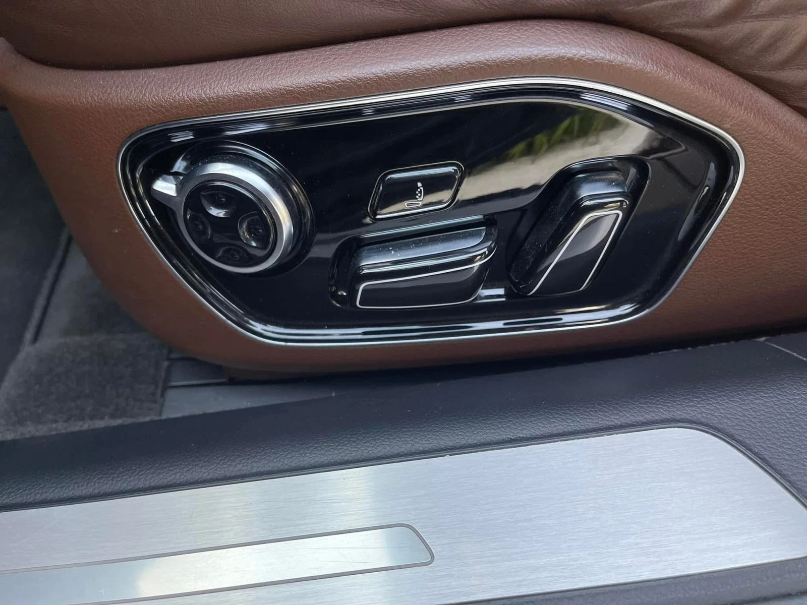 Audi A8 AUDI A8 4.2TDI TOP - изображение 7