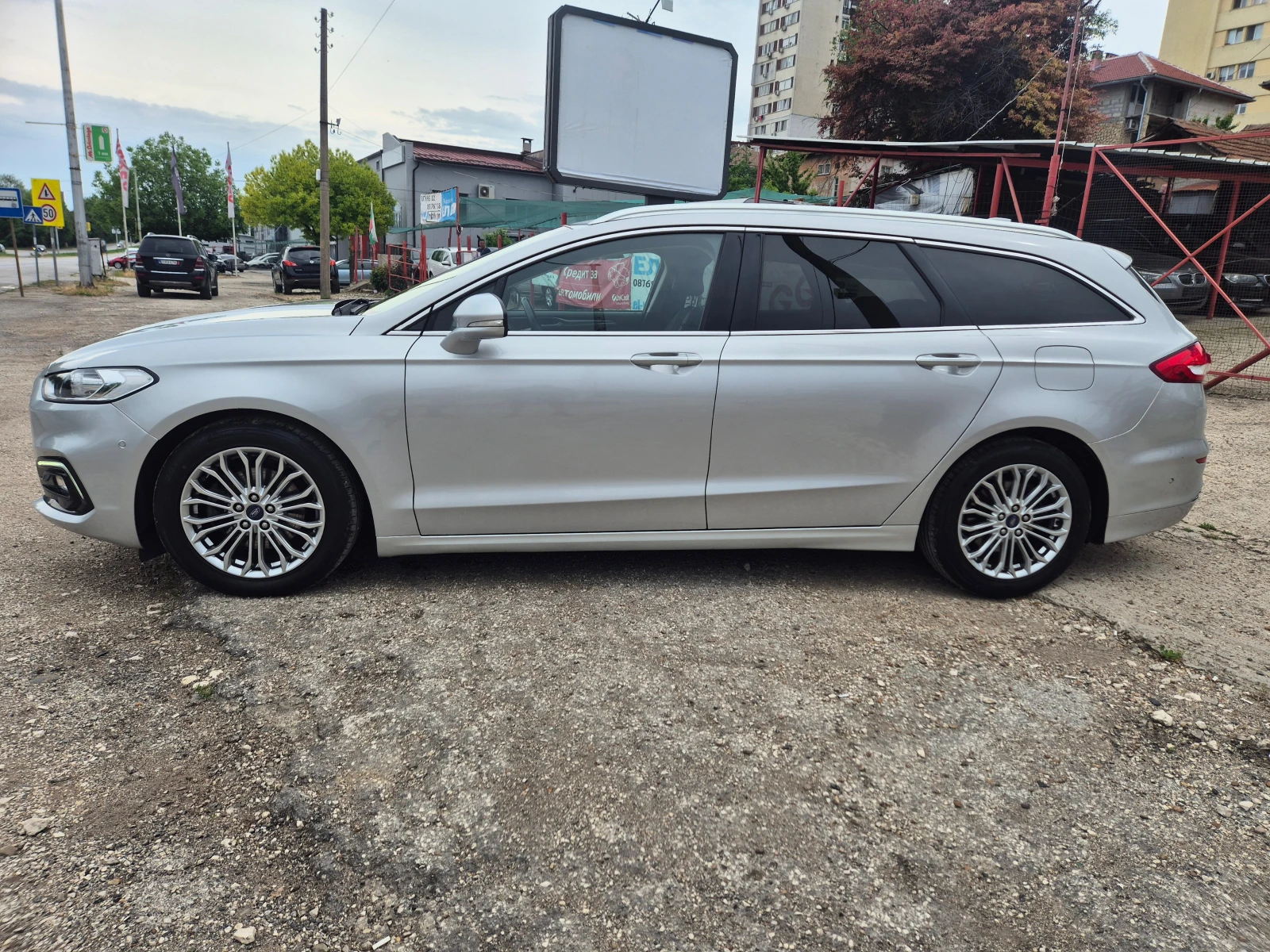 Ford Mondeo 2.0D, 150k. NAVI, LED - изображение 4