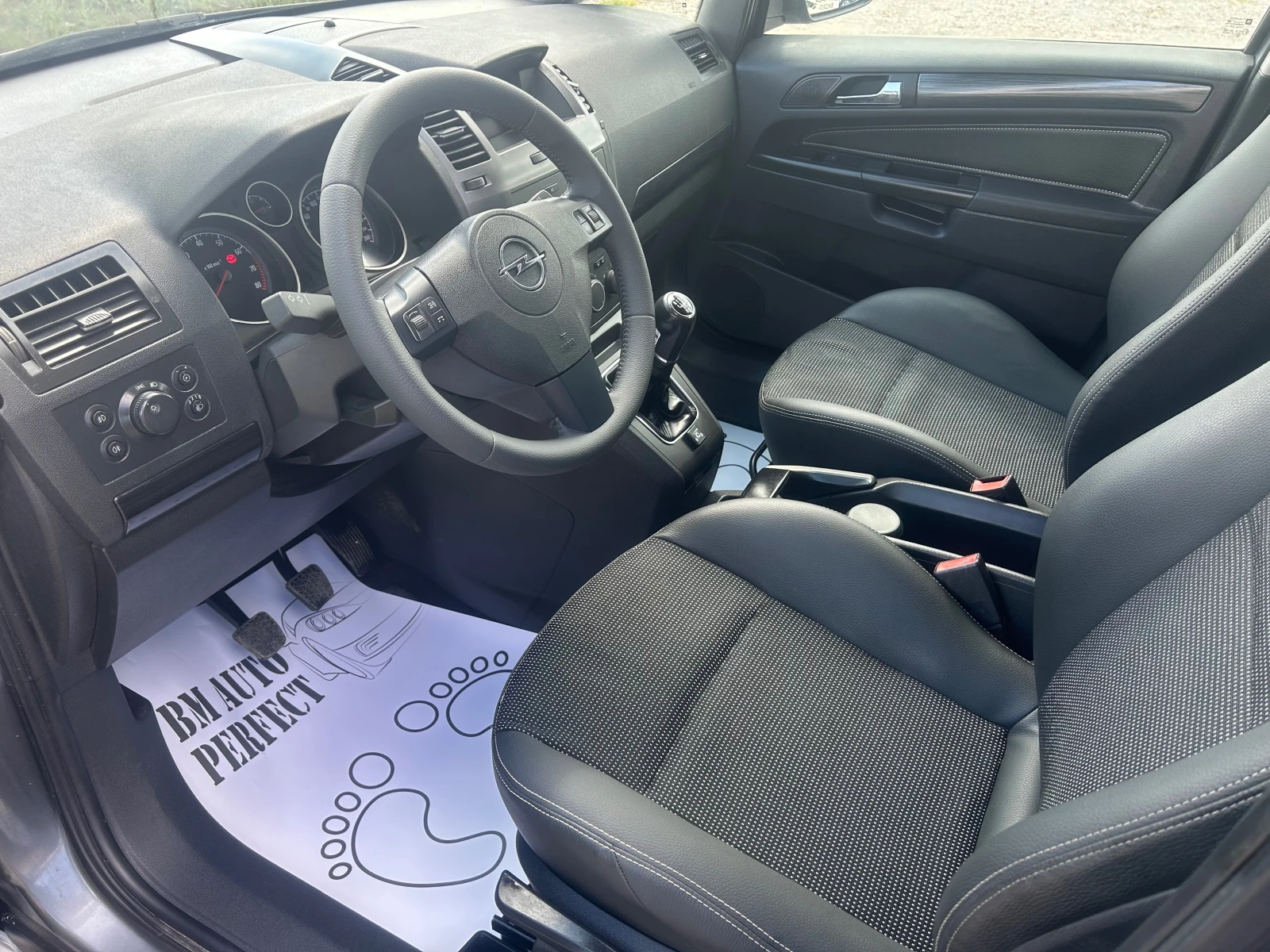 Opel Zafira 1.8 16V ГАЗ-БЕНЗИН - изображение 9
