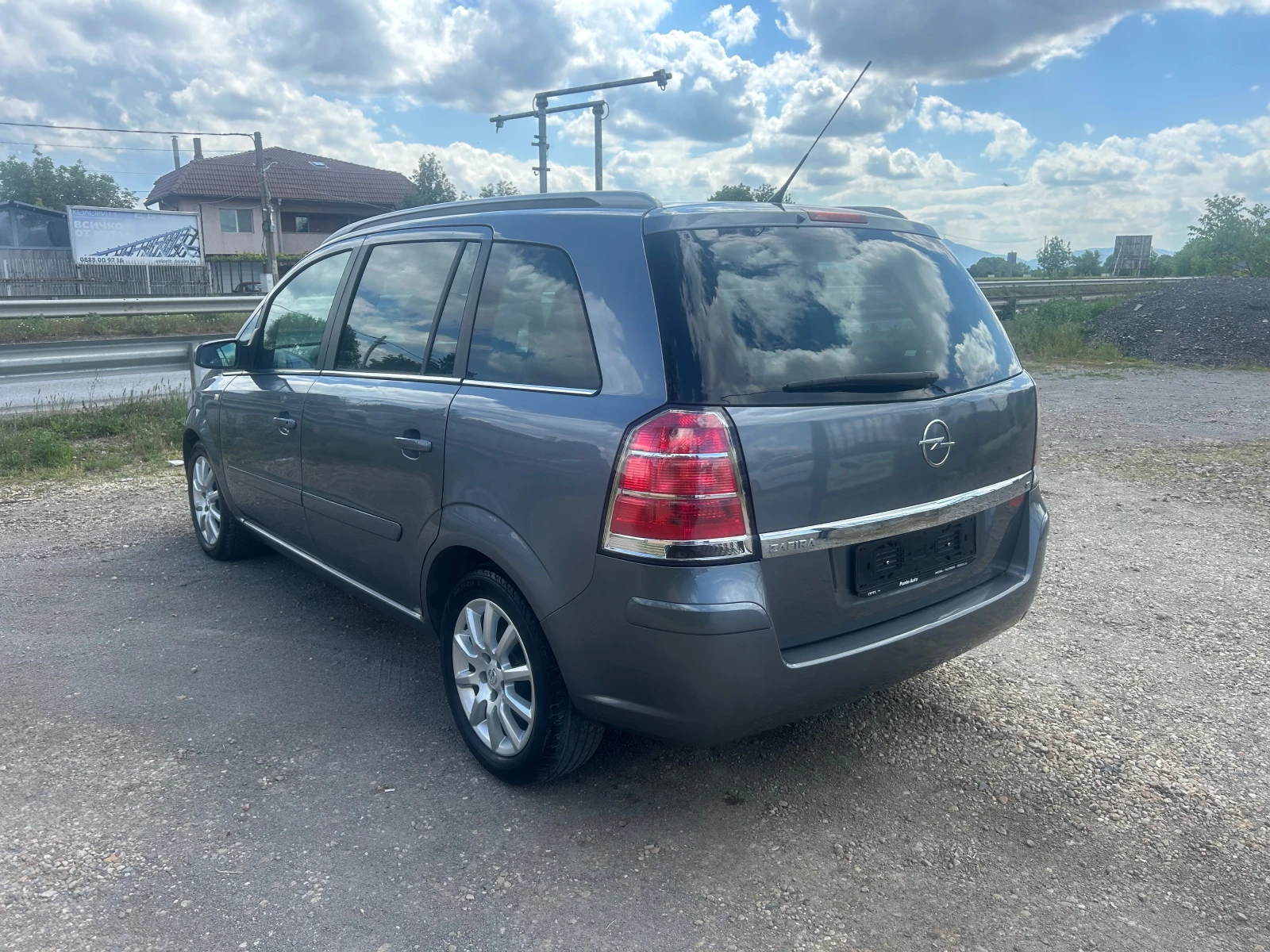 Opel Zafira 1.8 16V ГАЗ-БЕНЗИН - изображение 5