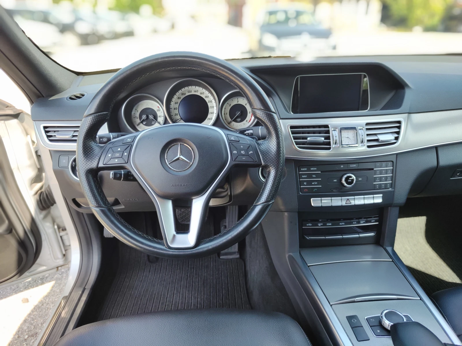 Mercedes-Benz E 220 4 Matic | Mobile.bg — изображение 12