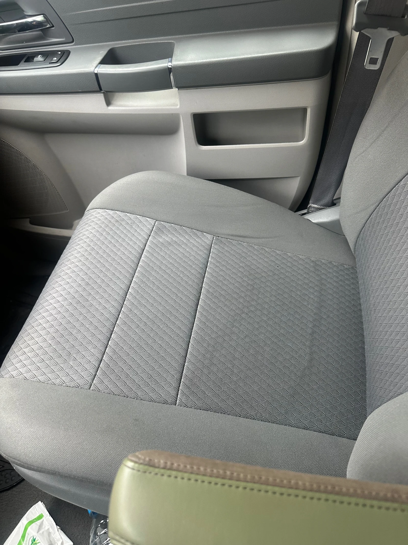 Chrysler Gr.voyager 3.3 газ - изображение 6