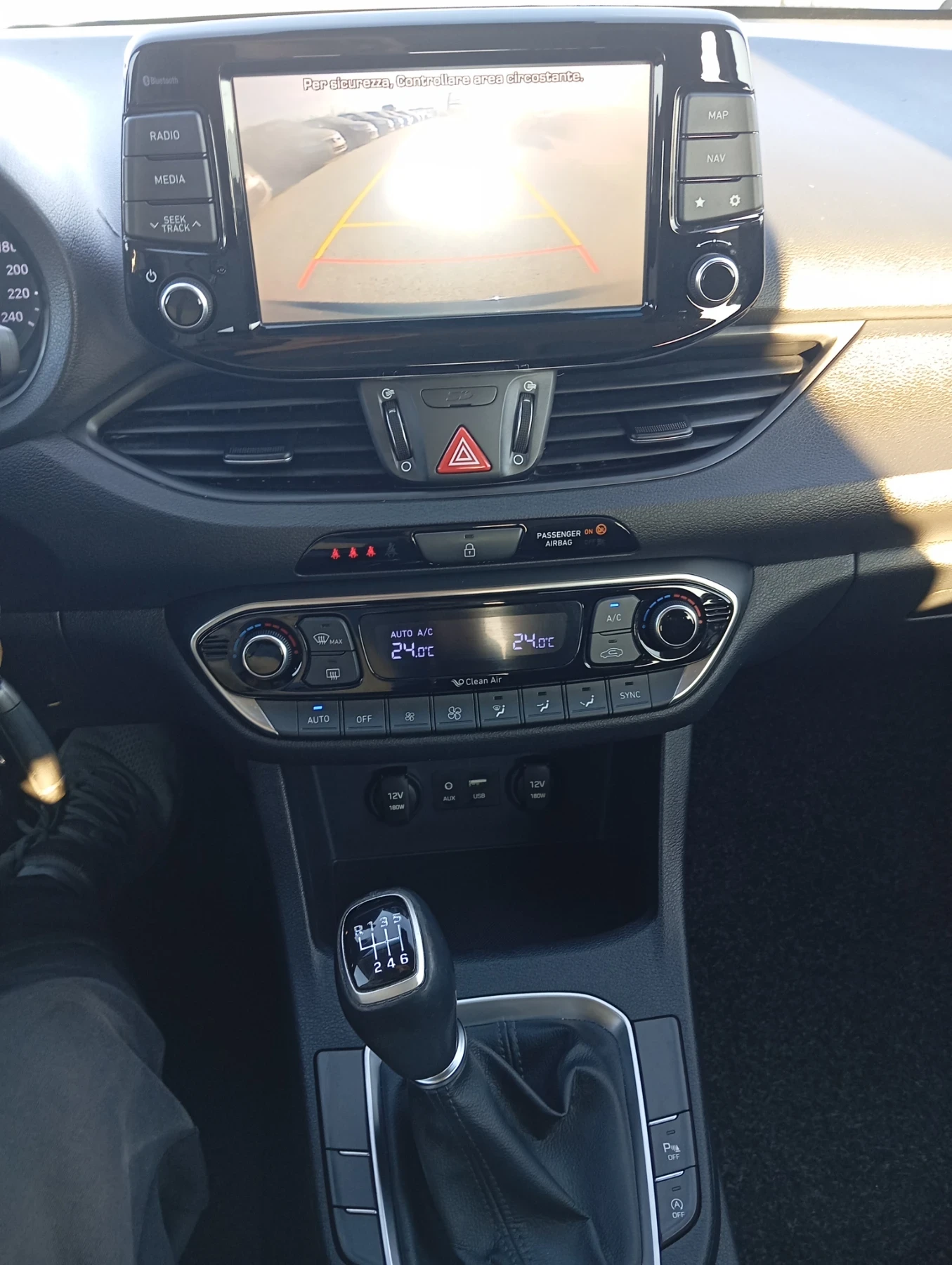 Hyundai I30 1.4   | Mobile.bg   14