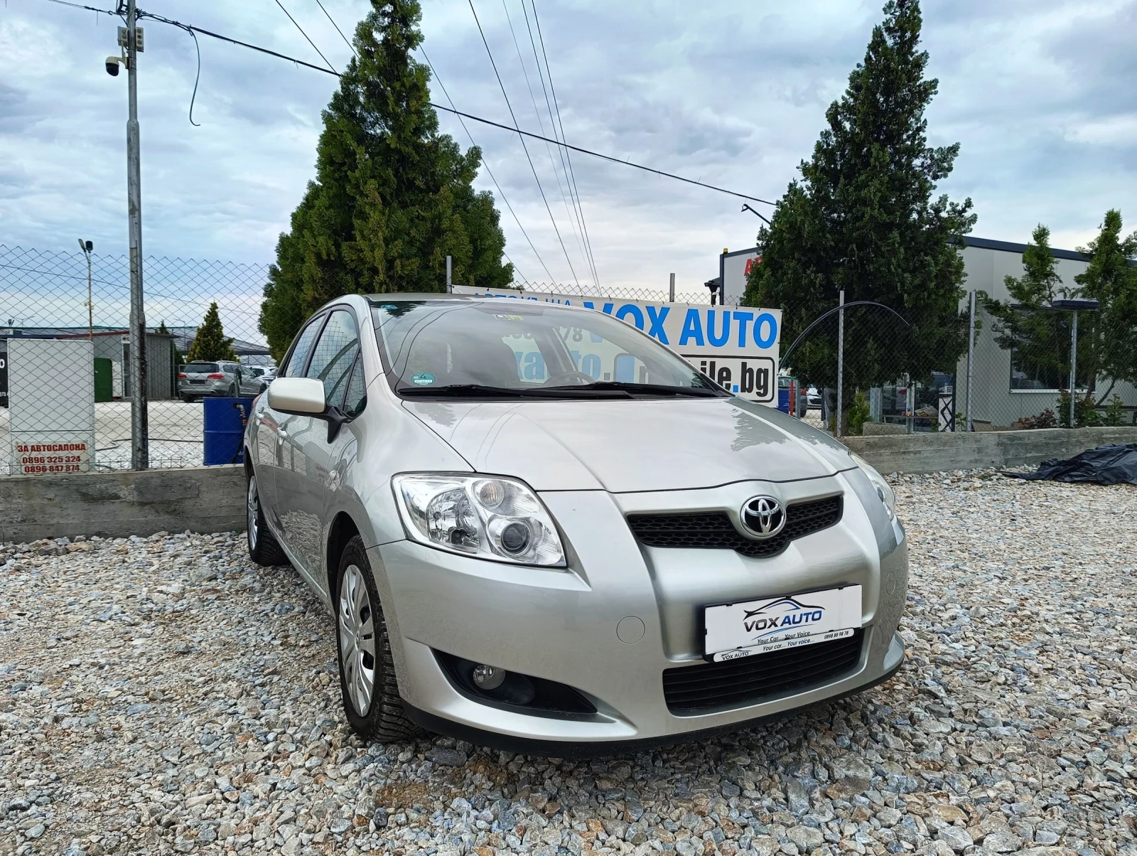 Toyota Auris 1.6 куб. 125 к.с., снимка 5 - Автомобили и джипове - 53306184