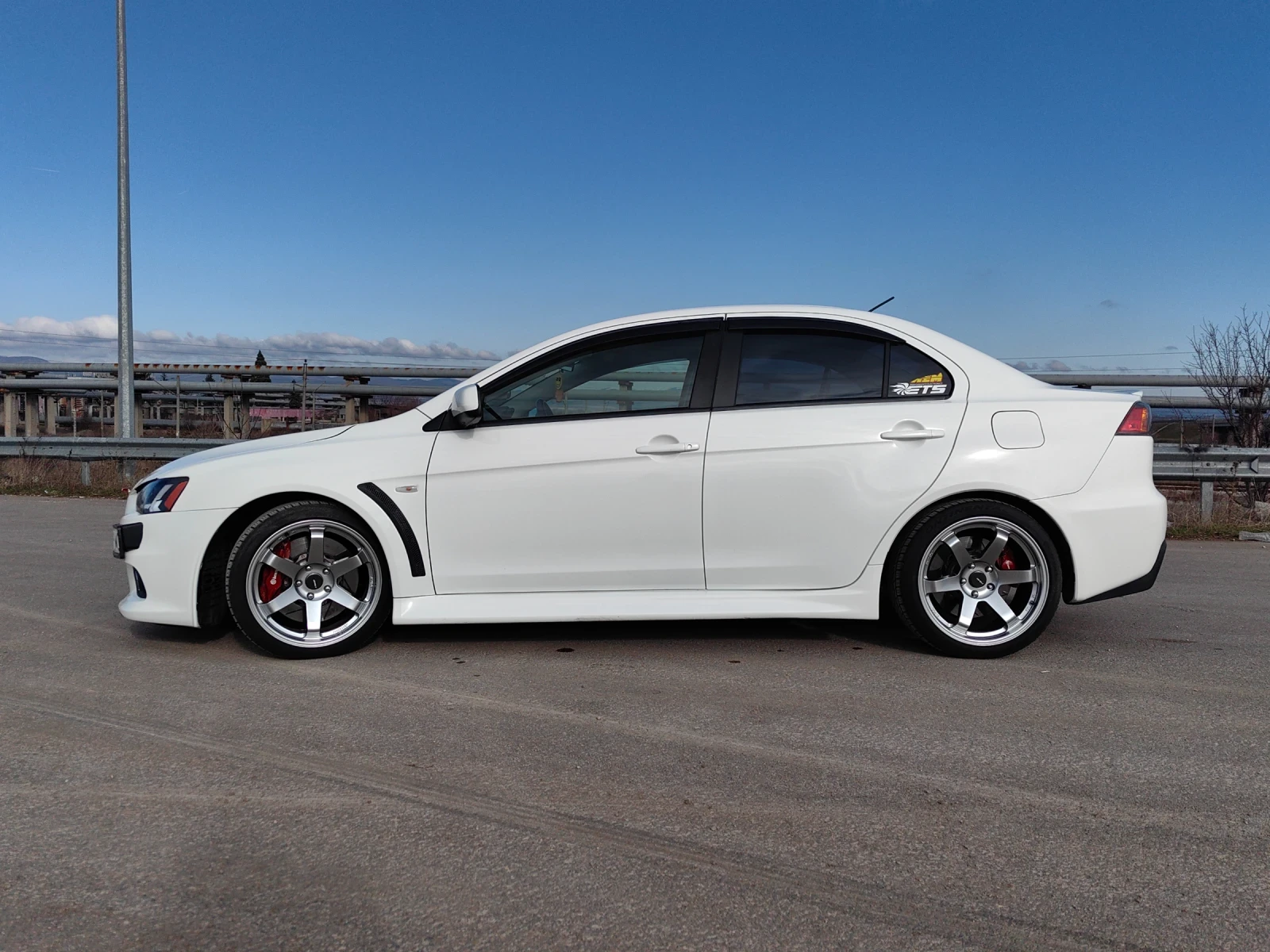 Mitsubishi Lancer Evo X Special edition  - изображение 8