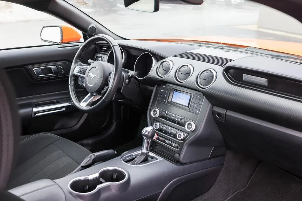 Ford Mustang EcoBoost* RWD* АвтоКредит* (ЦЕНА ДО БГ) - изображение 8