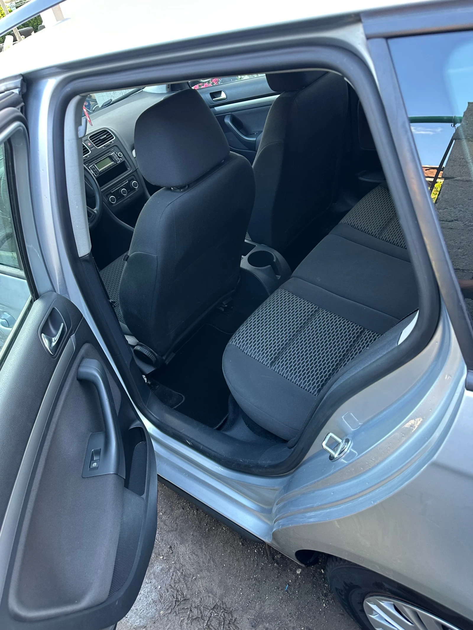 VW Golf ���� 6 1.6 ��� | Mobile.bg � ����������� 12