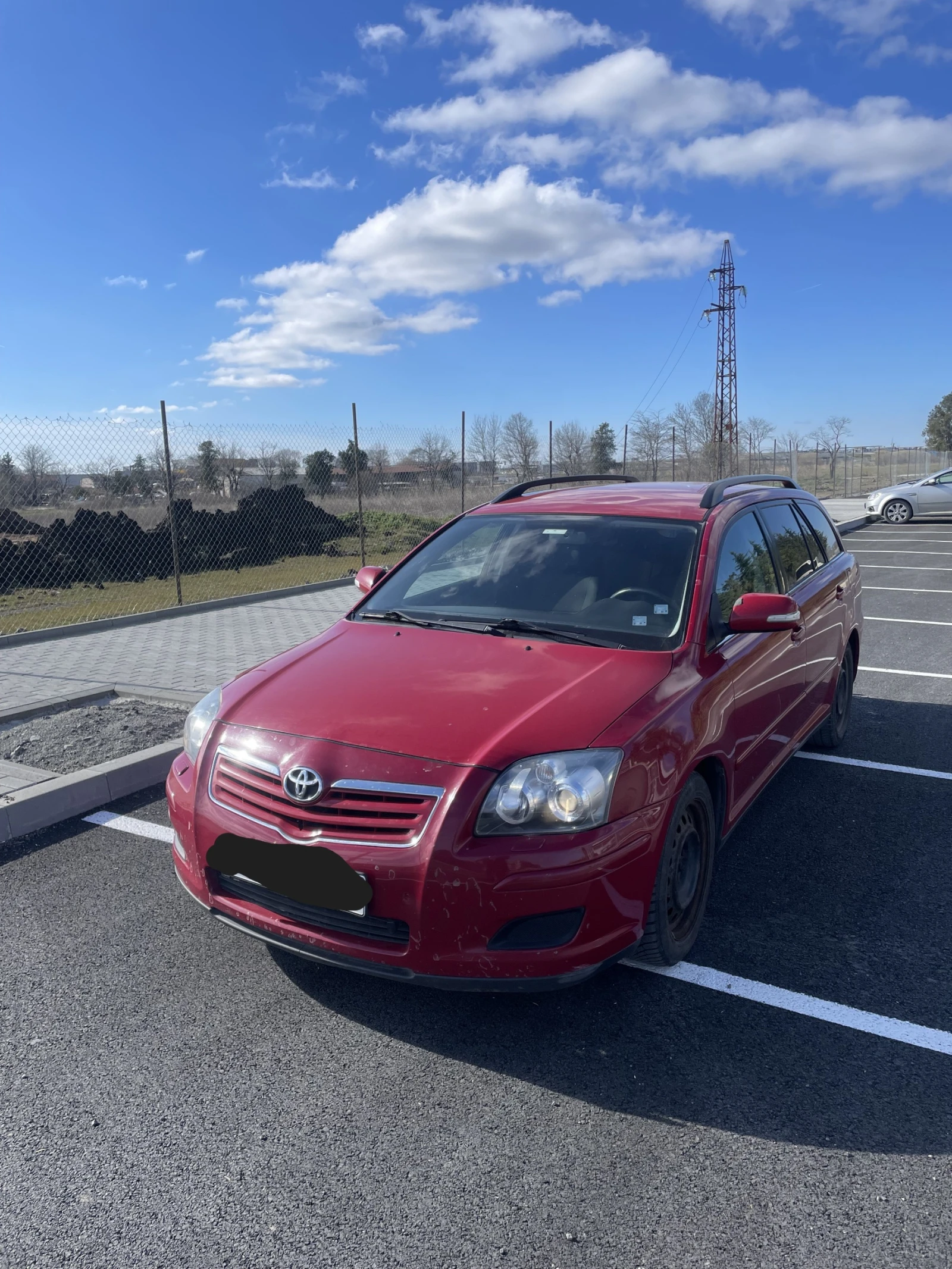 Toyota Avensis 1.8/LPG, снимка 2 - Автомобили и джипове - 53769843