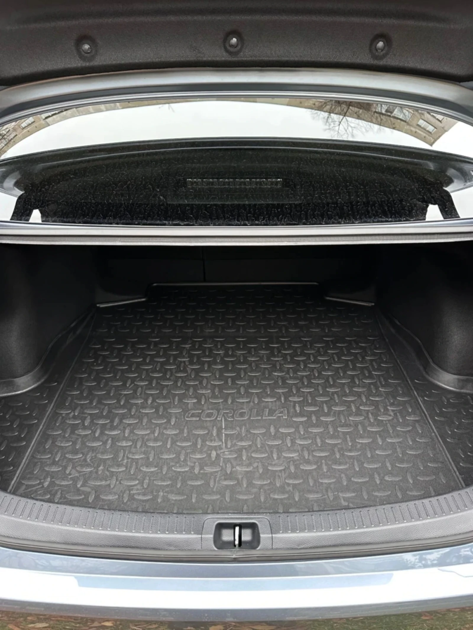 Toyota Corolla 1, 6i GR SPORT 18INCH, снимка 8 - Автомобили и джипове - 53911548