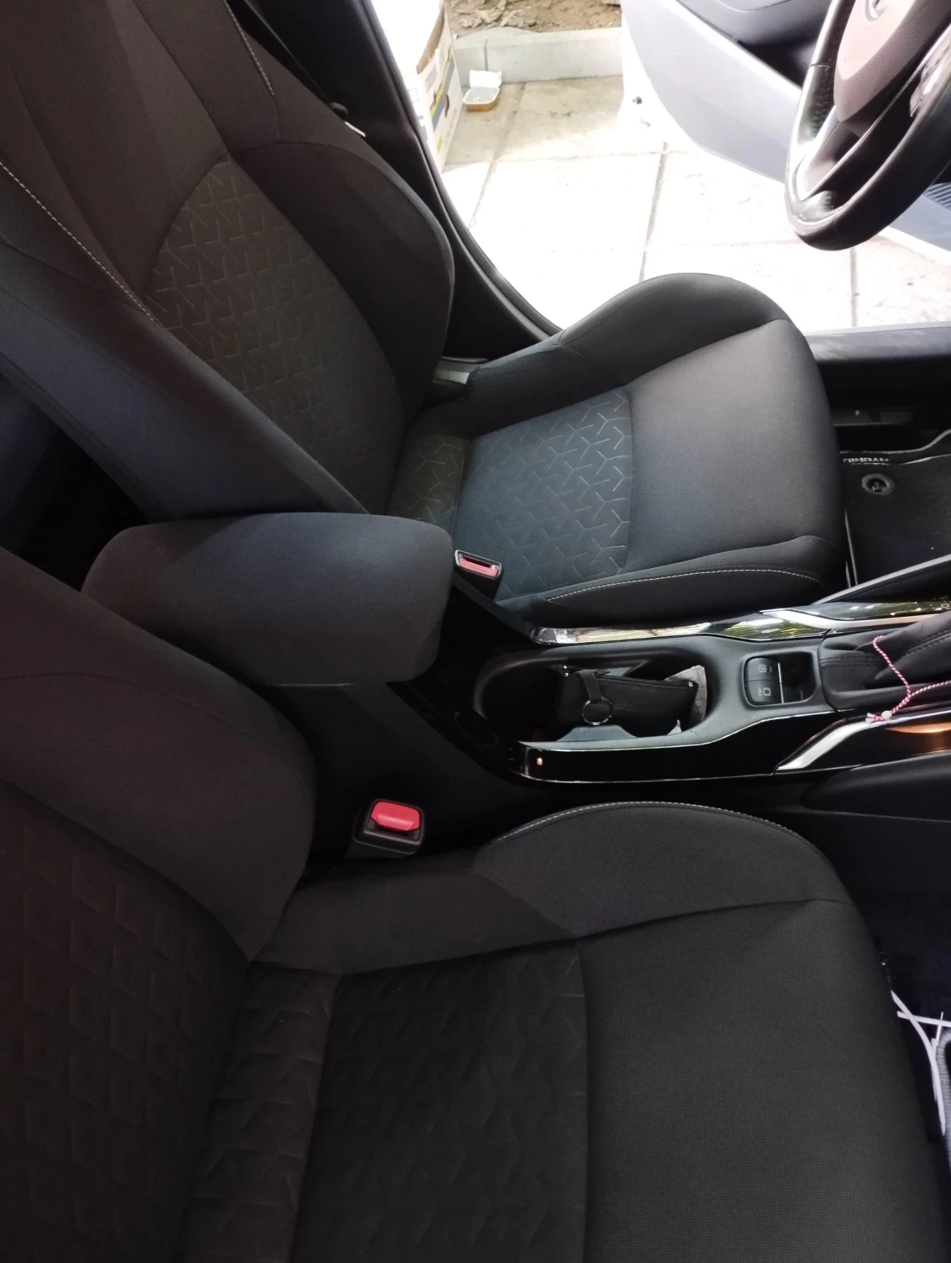 Toyota Corolla 2.0 TS, снимка 14 - Автомобили и джипове - 55962478