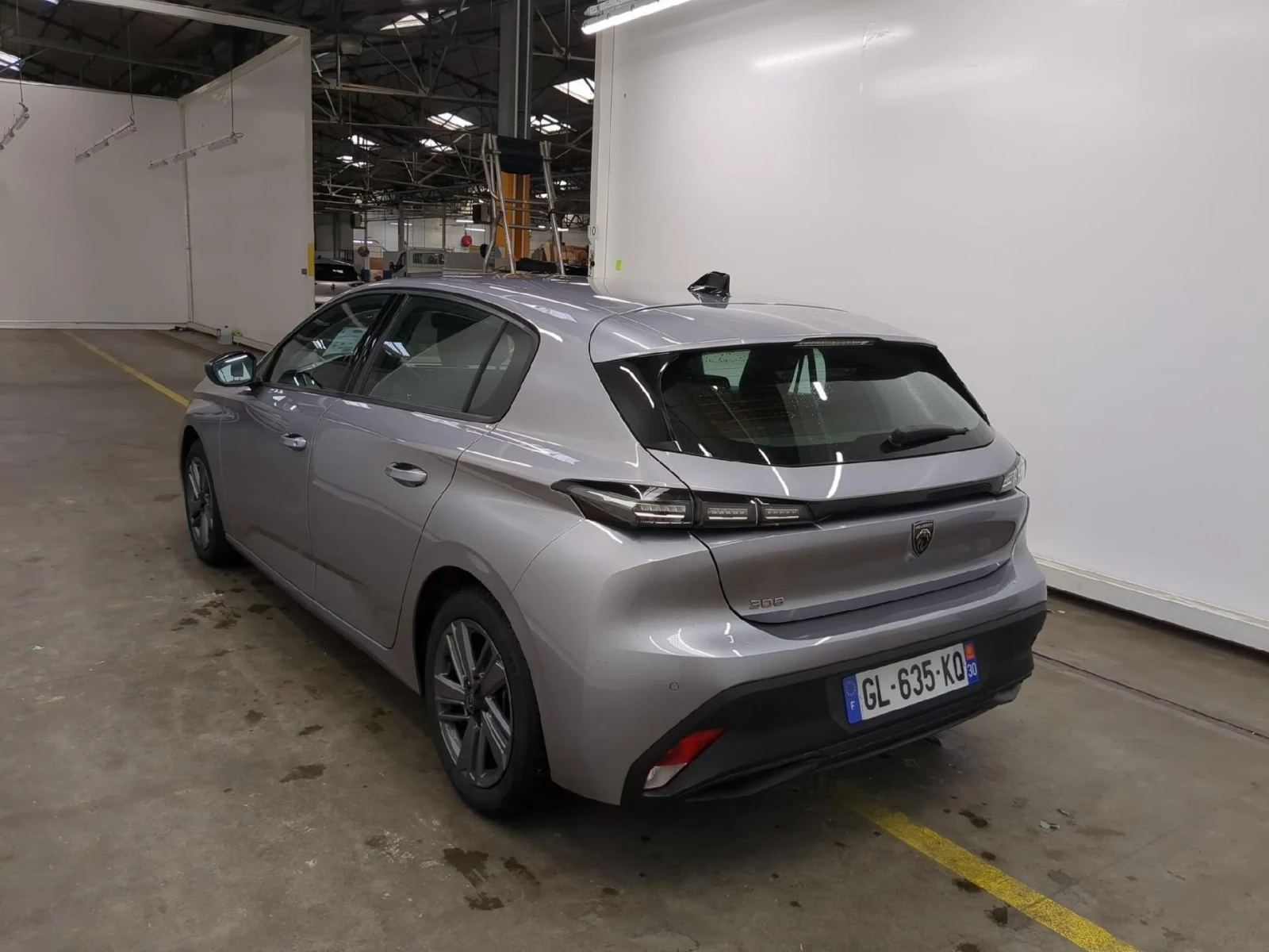 Peugeot 308 1.2 Active Pack, снимка 3 - Автомобили и джипове - 54287341