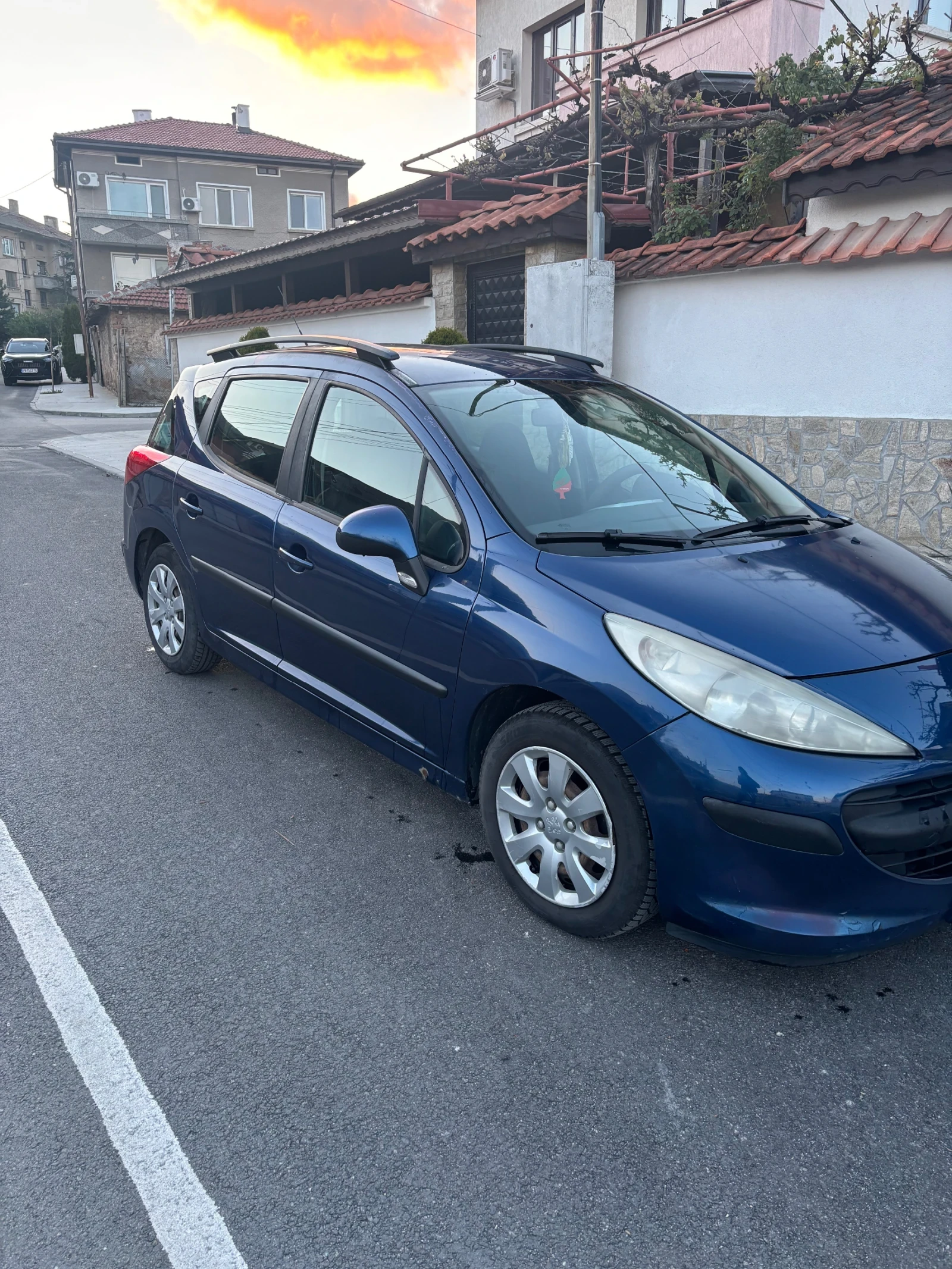Peugeot 207, снимка 2 - Автомобили и джипове - 54401388