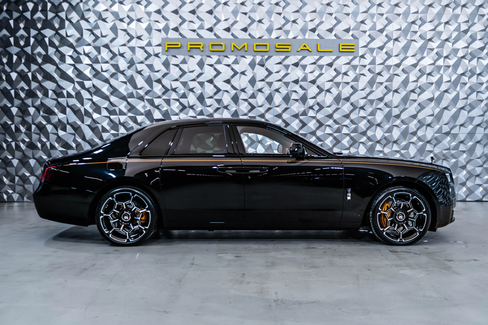 Rolls-Royce Ghost Ghost Black Badge, снимка 6 - Автомобили и джипове - 54566791