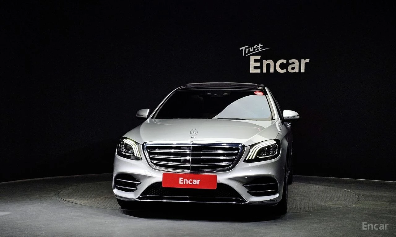 Mercedes-Benz S 350 4MATIC* AMG* LINE* ОБДУХВАНЕ* 360* КАМЕРИ* МАСАЖ* , снимка 2 - Автомобили и джипове - 54611844