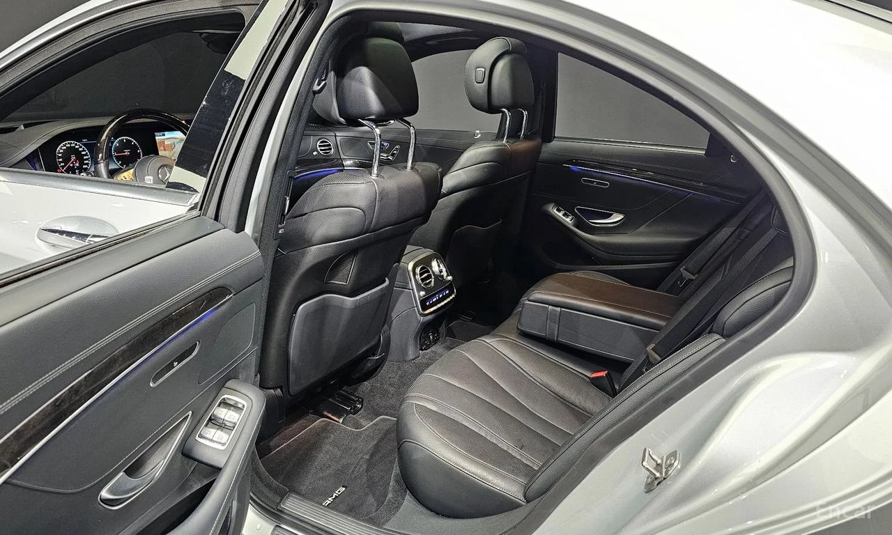 Mercedes-Benz S 350 4MATIC* AMG* LINE* ОБДУХВАНЕ* 360* КАМЕРИ* МАСАЖ* , снимка 10 - Автомобили и джипове - 54611844