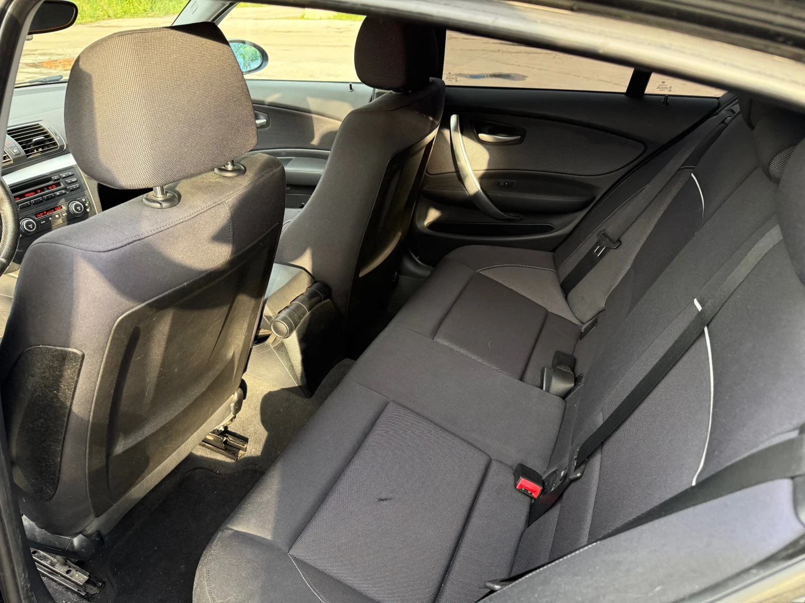 BMW 118, снимка 8 - Автомобили и джипове - 54654644
