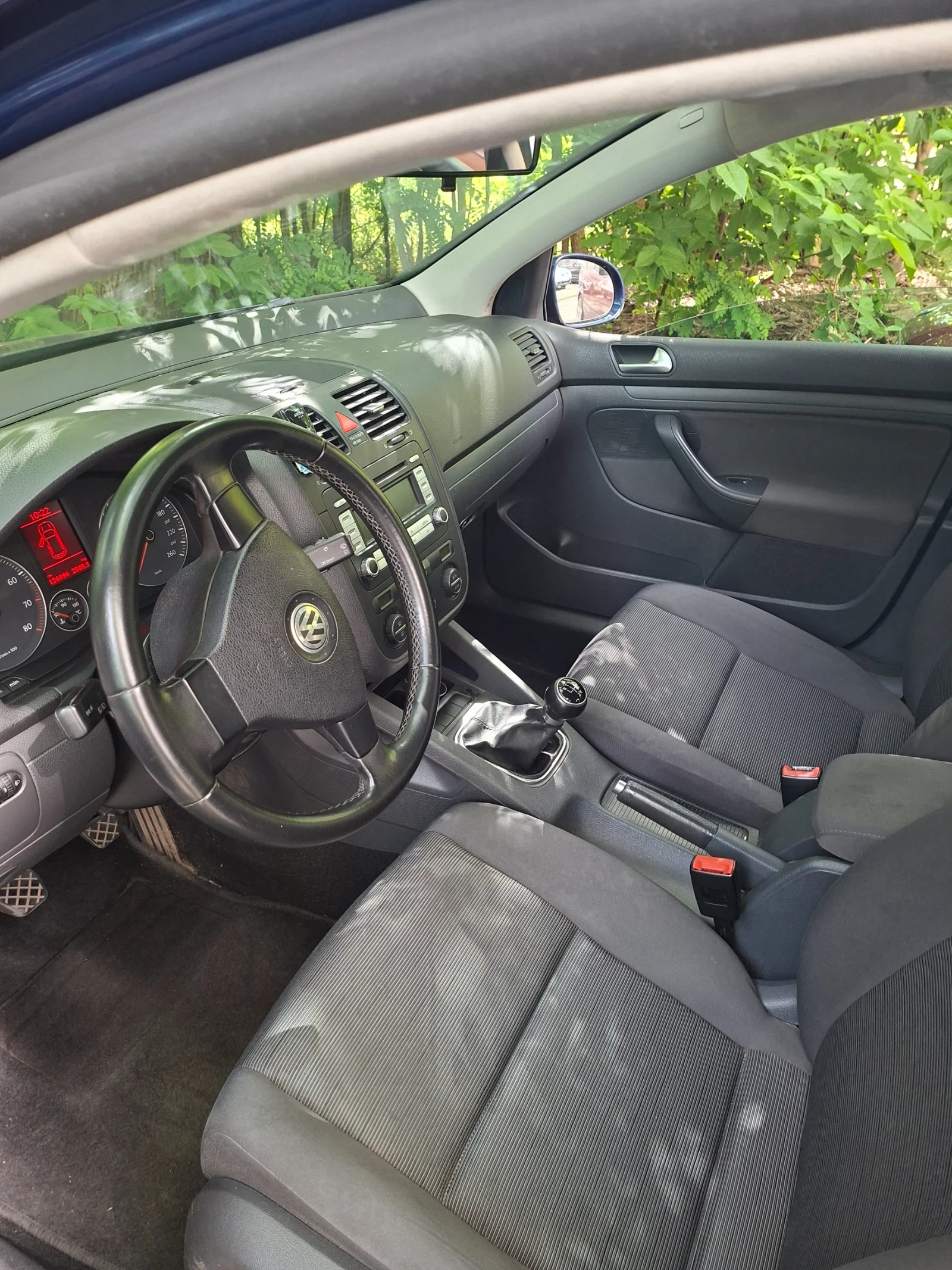 VW Golf, снимка 9 - Автомобили и джипове - 54671088