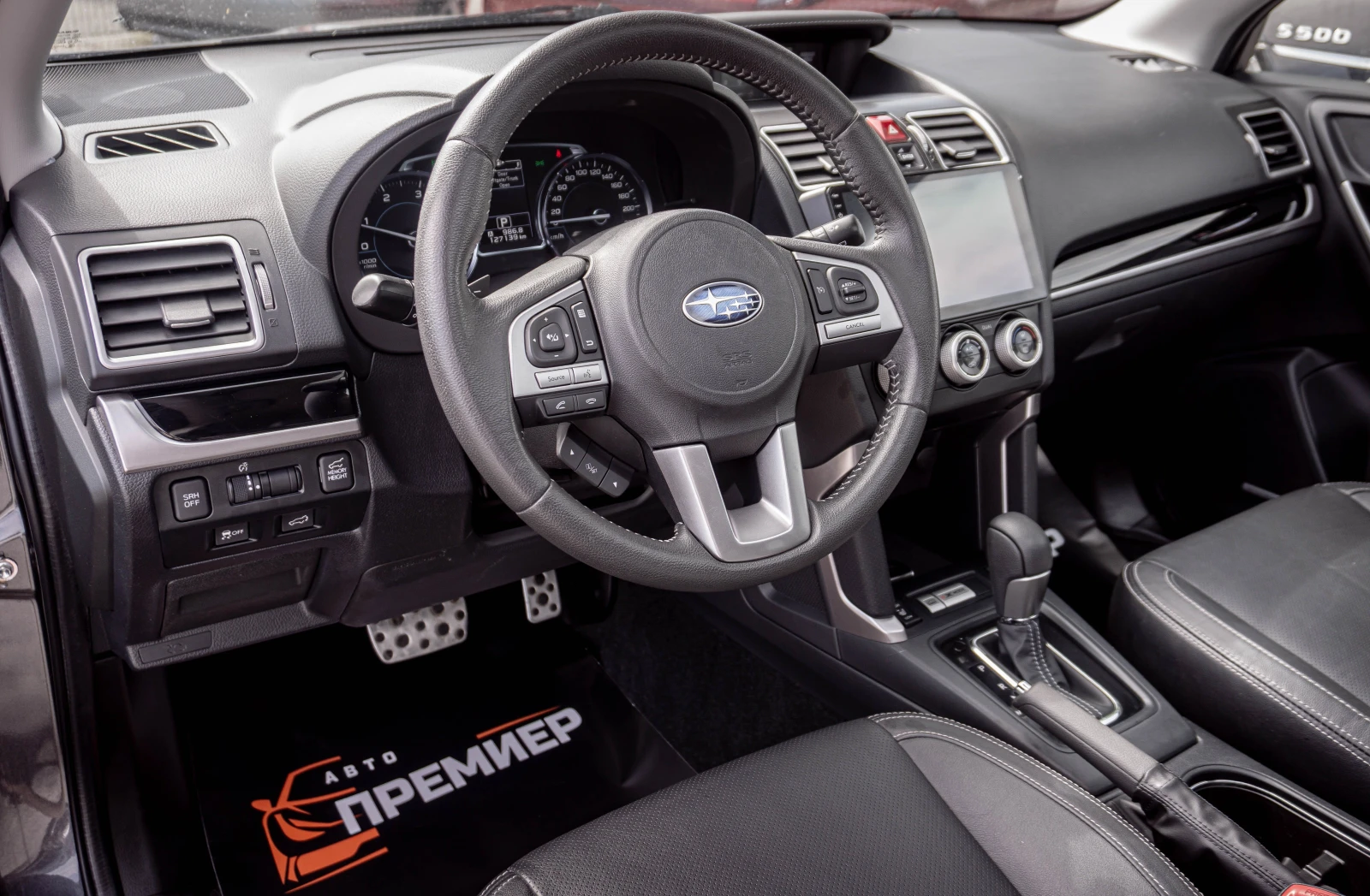 Subaru Forester 2.0D-147hp-4X4-РЕГИСТРИРАНА!, снимка 7 - Автомобили и джипове - 54749505